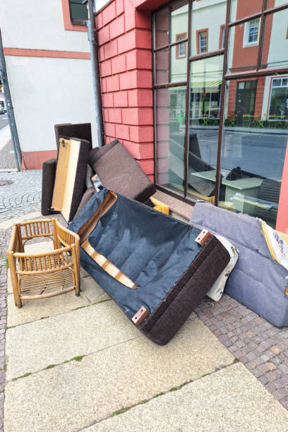 Best Mattress Disposal  in Moulton, AL